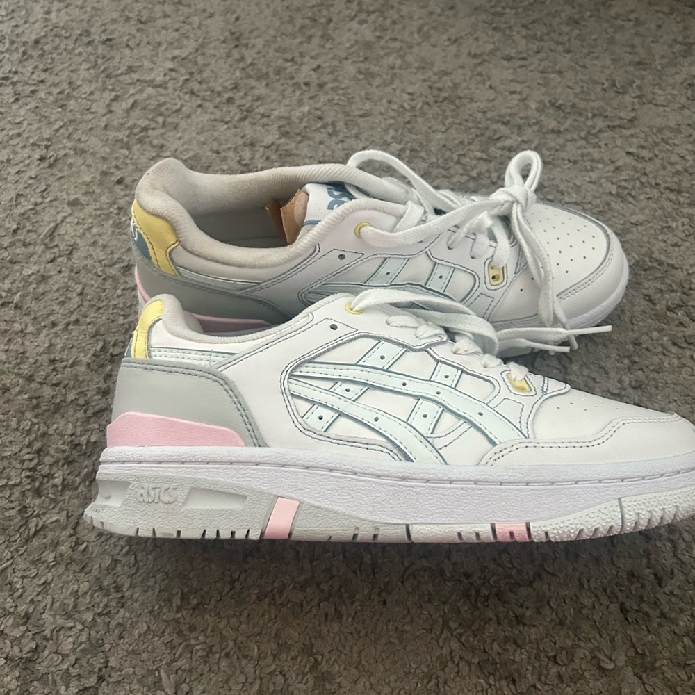 New ASICS EX89 Size 6.5 sneaker shoe